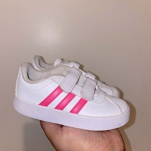 đAdidas Original Sneakers